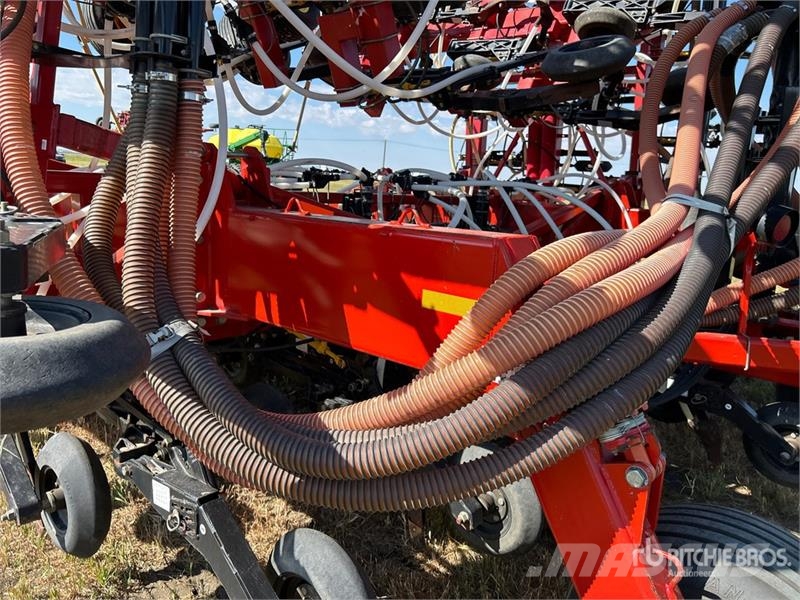 Bourgault 3320 PHD 66 ft Air Drill Perfuradoras