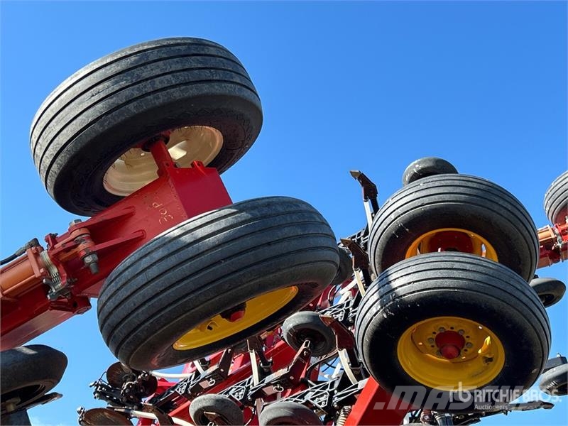Bourgault 3320 PHD 66 ft Air Drill Perfuradoras