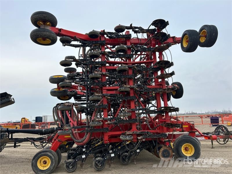 Bourgault 3320 PHD QDA 66 ft Air Drill مثاقيب