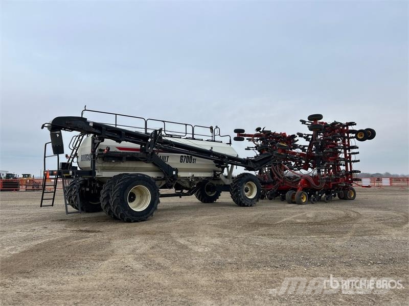 Bourgault 3320 PHD QDA 66 ft Air Drill مثاقيب