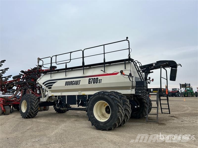 Bourgault 3320 PHD QDA 66 ft Air Drill مثاقيب