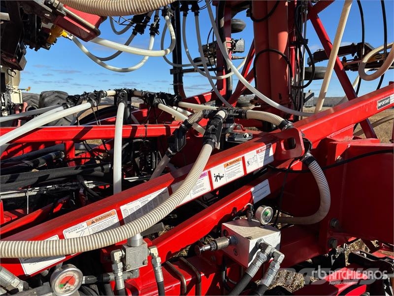 Bourgault 3320 QDA 66 ft Air Drill Sorvetőgép