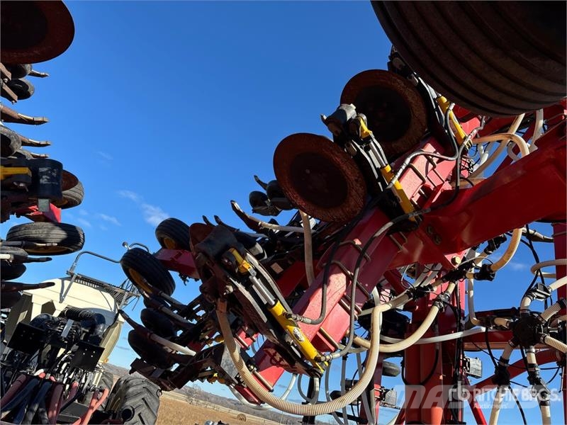 Bourgault 3320 QDA 66 ft Air Drill Sorvetőgép
