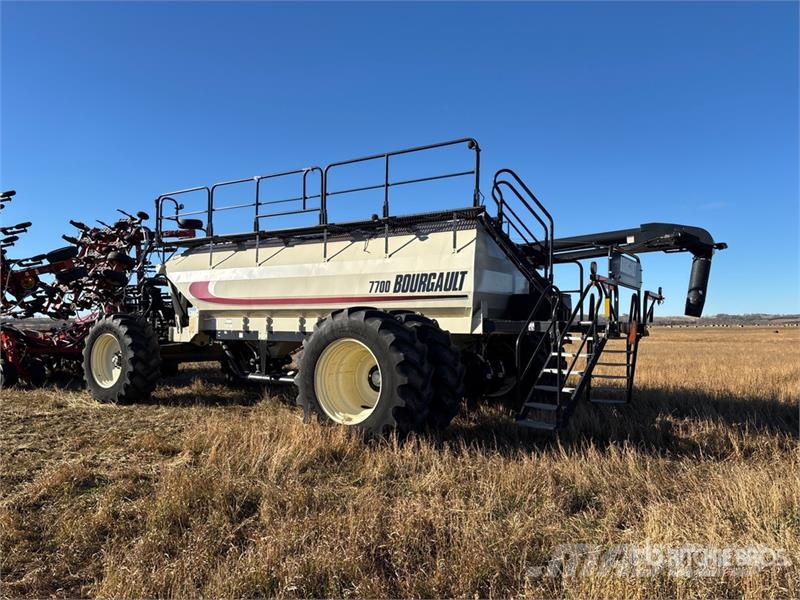 Bourgault 3320 QDA 66 ft Air Drill Sorvetőgép