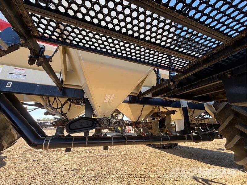 Bourgault 3320 QDA 76 ft Air Drill Sembradoras