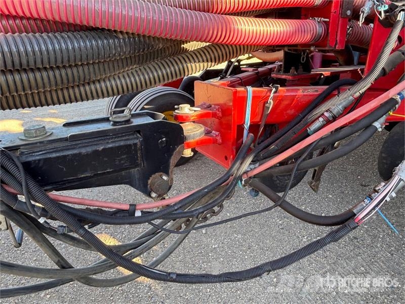 Bourgault 3320 QDA 76 ft Air Drill Sembradoras
