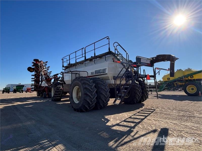 Bourgault 3320 QDA 76 ft Air Drill Sembradoras