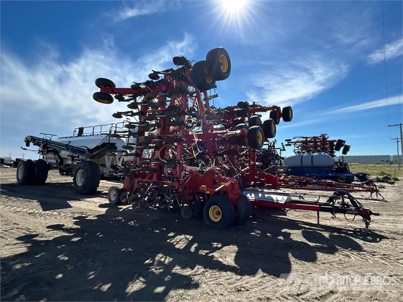 Bourgault 3320PHD 66 ft Air Drill Sijačice