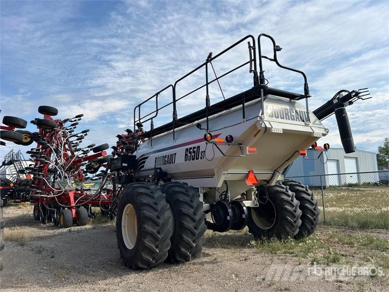 Bourgault 3320PHD 66 ft Air Drill Sijačice