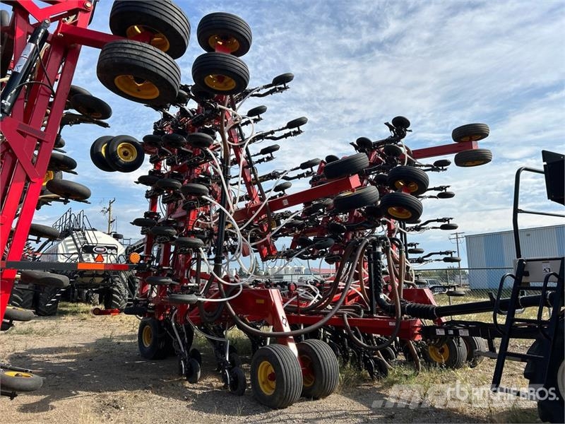 Bourgault 3320PHD 66 ft Air Drill Sijačice