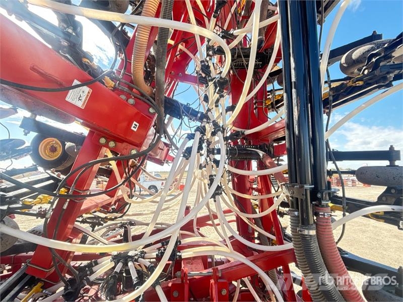 Bourgault 3320PHD 76 ft Air Drill Sorvetőgép