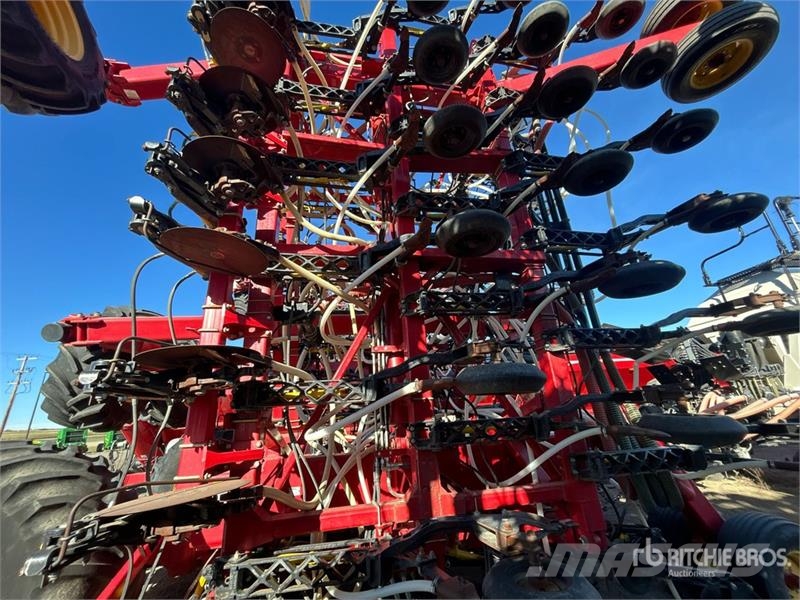 Bourgault 3320PHD 76 ft Air Drill Sējmašīnas