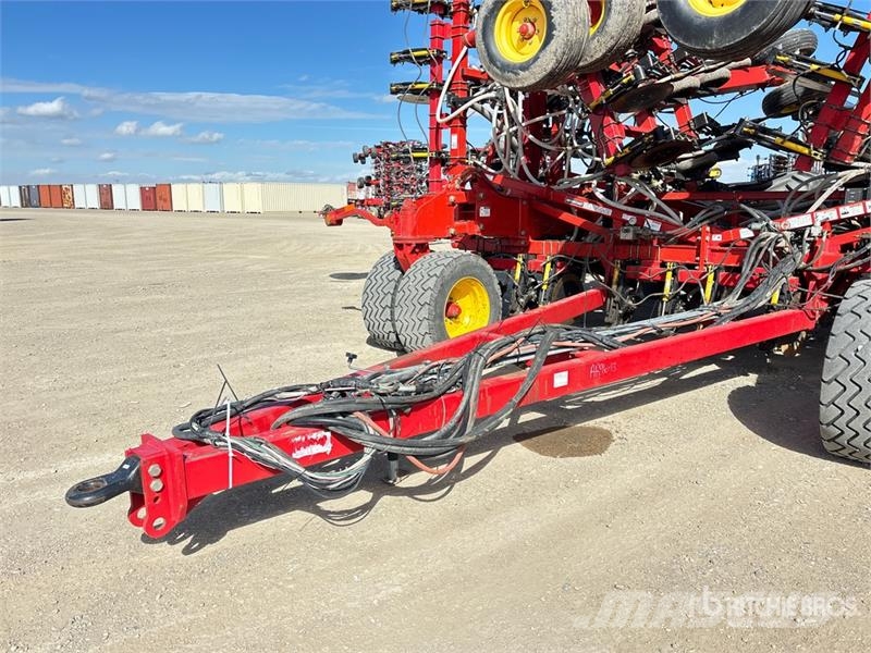 Bourgault 3320PHD 76 ft Air Drill Sorvetőgép