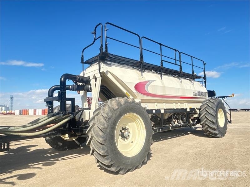 Bourgault 3320PHD 76 ft Air Drill Sorvetőgép