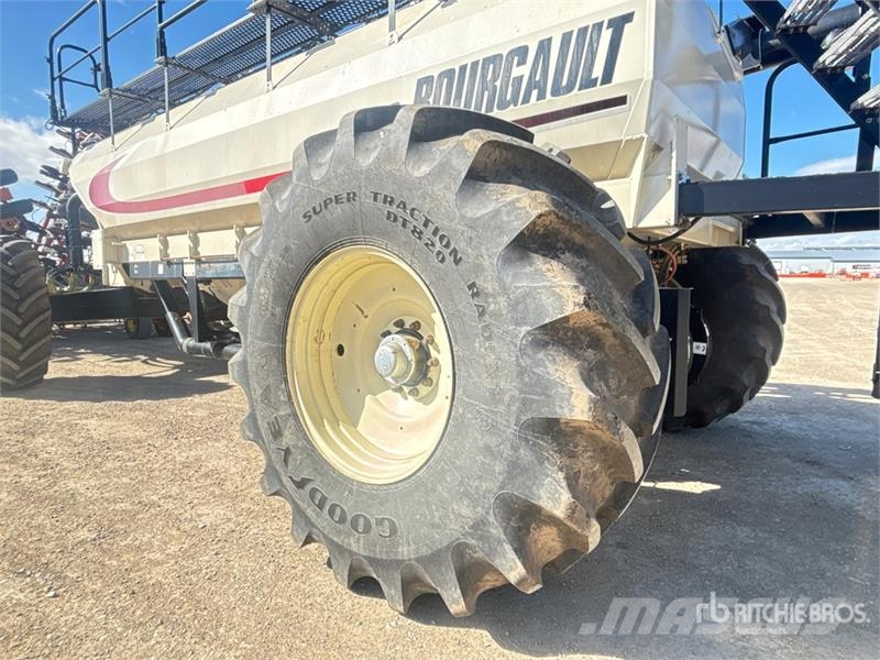 Bourgault 3320PHD 76 ft Air Drill Sorvetőgép