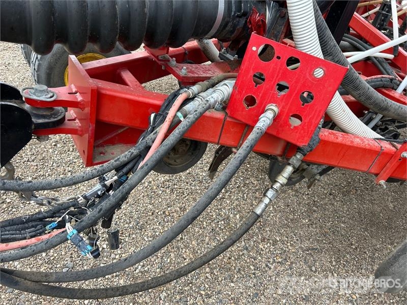 Bourgault 3320PHD QDA 66 ft Air Drill Perfuradoras