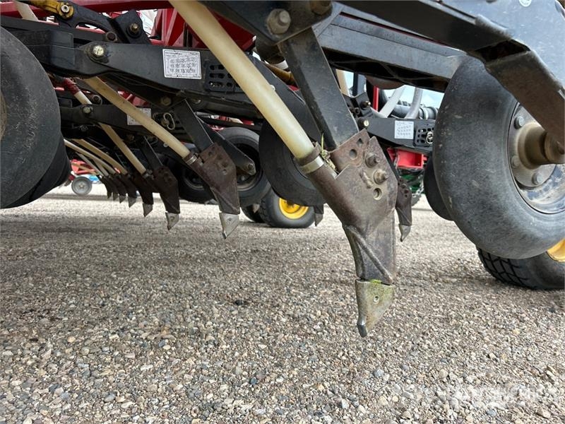 Bourgault 3320PHD QDA 66 ft Air Drill Perfuradoras