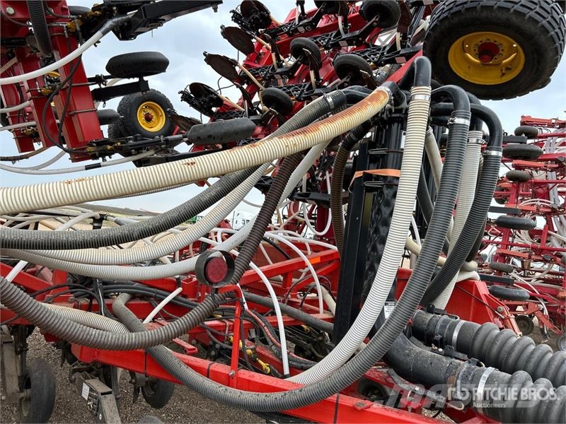 Bourgault 3320PHD QDA 66 ft Air Drill Perfuradoras