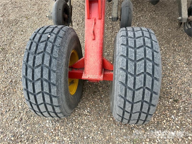 Bourgault 3320PHD QDA 66 ft Air Drill Perfuradoras