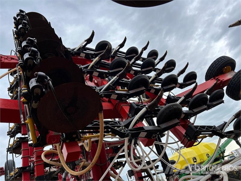 Bourgault 3320PHD QDA 66 ft Air Drill Perfuradoras