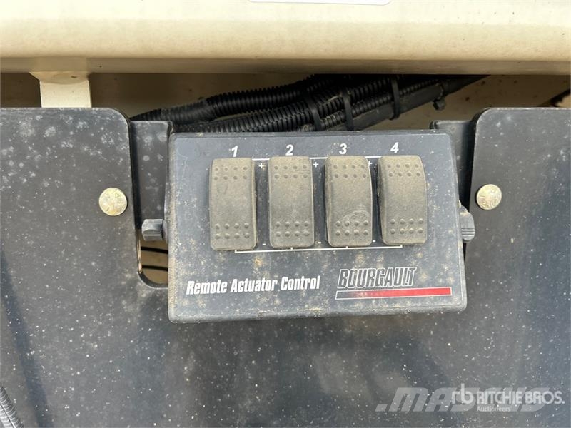 Bourgault 3320PHD QDA 66 ft Air Drill Perfuradoras