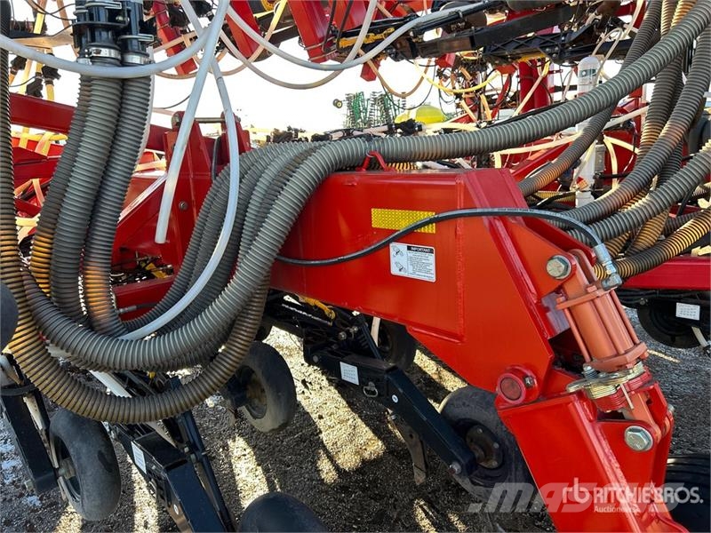 Bourgault 3320PHD QDA 66 ft Air Drill Såmaskiner