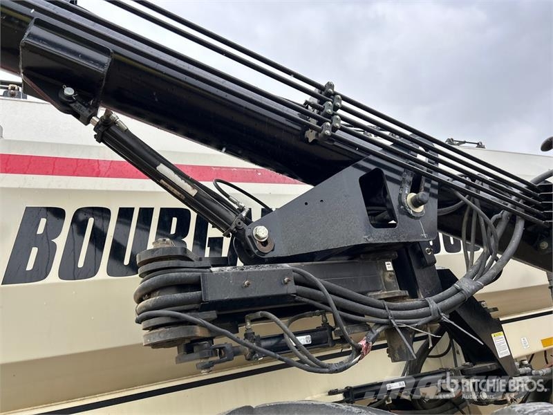 Bourgault 3320PHD QDA 66 ft Air Drill Perfuradoras