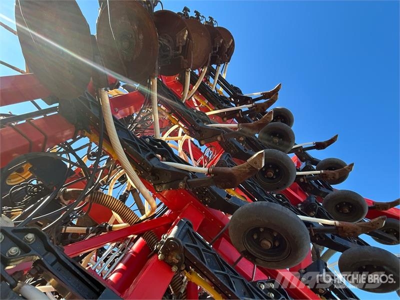 Bourgault 3320PHD QDA 66 ft Air Drill Såmaskiner
