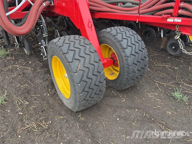 Bourgault 3330 86PHD 86 ft Air Drill Sijačice