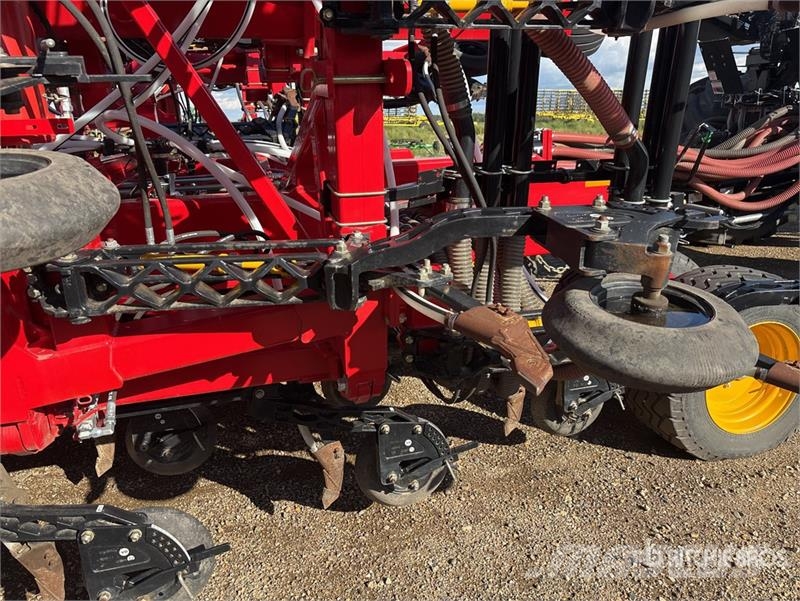 Bourgault 3330 86PHD 86 ft Air Drill Sijačice