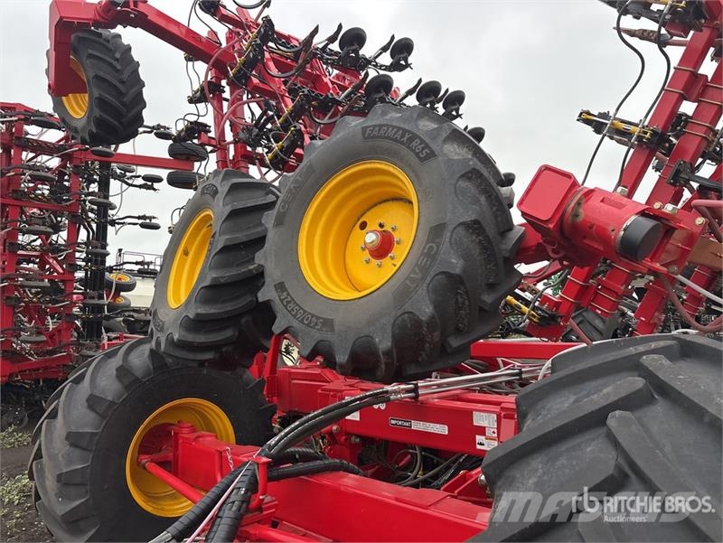 Bourgault 3330 86PHD 86 ft Air Drill Sijačice