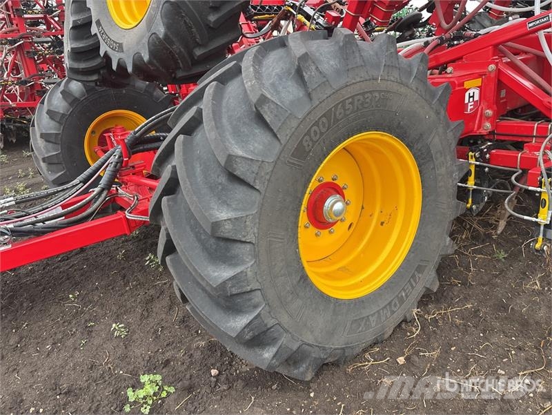 Bourgault 3330 86PHD 86 ft Air Drill Sijačice