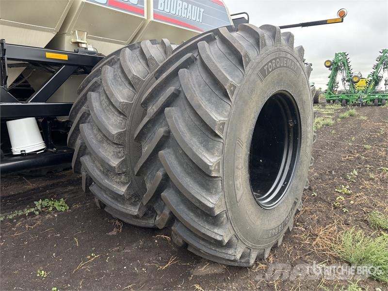 Bourgault 3330 86PHD 86 ft Air Drill Sijačice