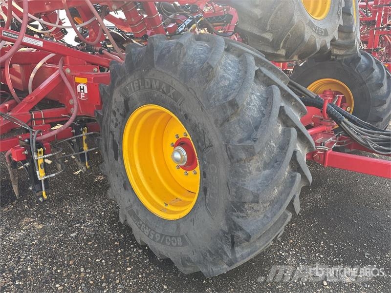 Bourgault 3330 86PHD 86 ft Air Drill Sijačice