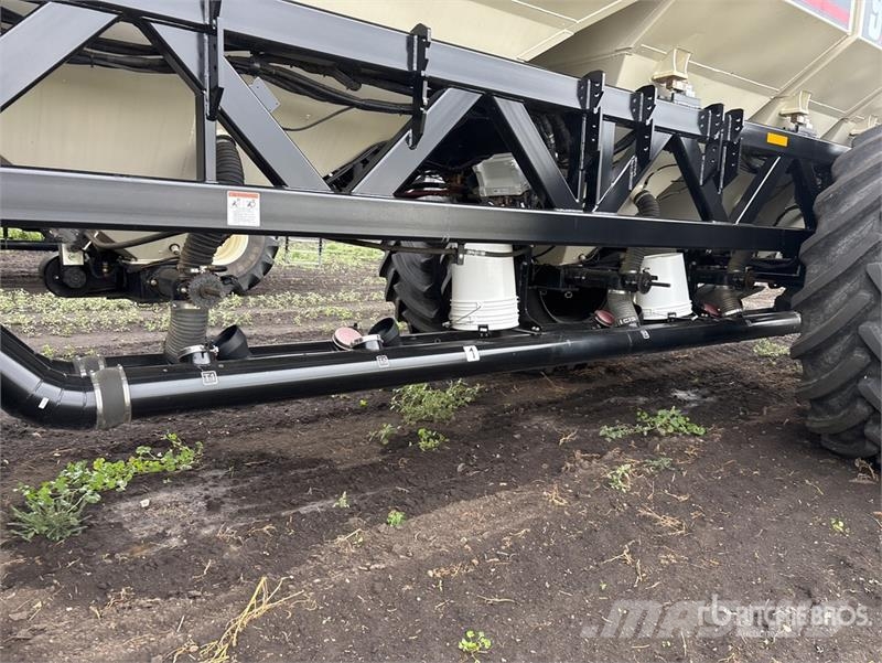 Bourgault 3330 86PHD 86 ft Air Drill Sijačice