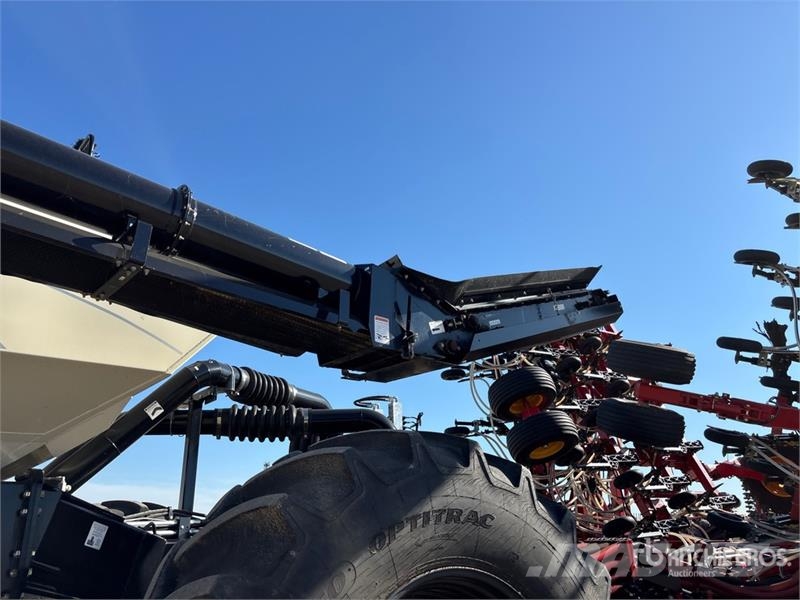 Bourgault 3335-76PHD 76 ft Air Drill Sembradoras