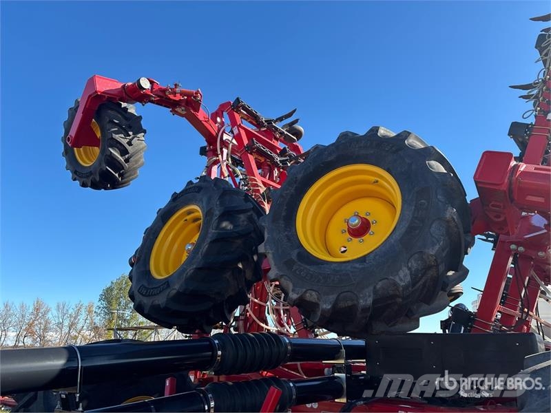 Bourgault 3335-76PHD 76 ft Air Drill 드릴