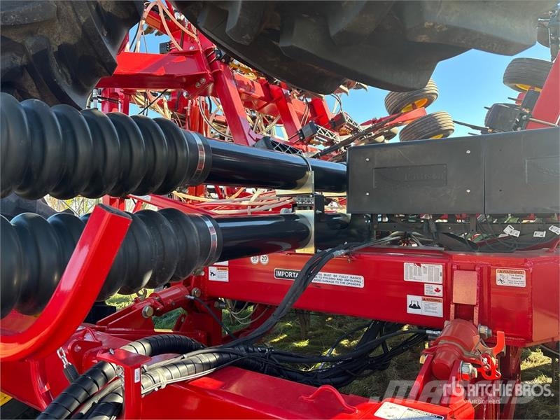 Bourgault 3335-76PHD 76 ft Air Drill 드릴