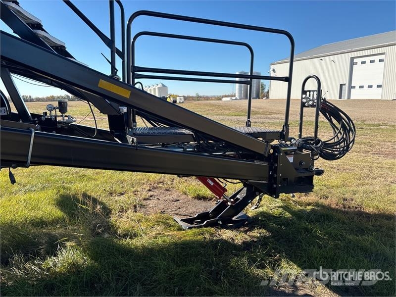 Bourgault 3335-76PHD 76 ft Air Drill 드릴