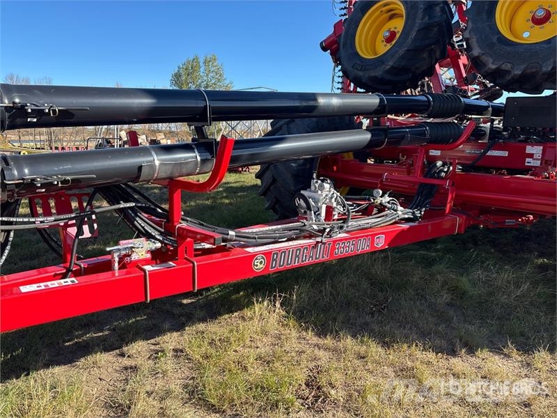 Bourgault 3335-76PHD 76 ft Air Drill 드릴