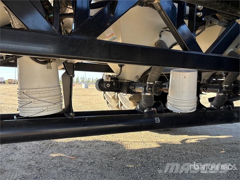 Bourgault 3335-76PHD 76 ft Air Drill Sembradoras