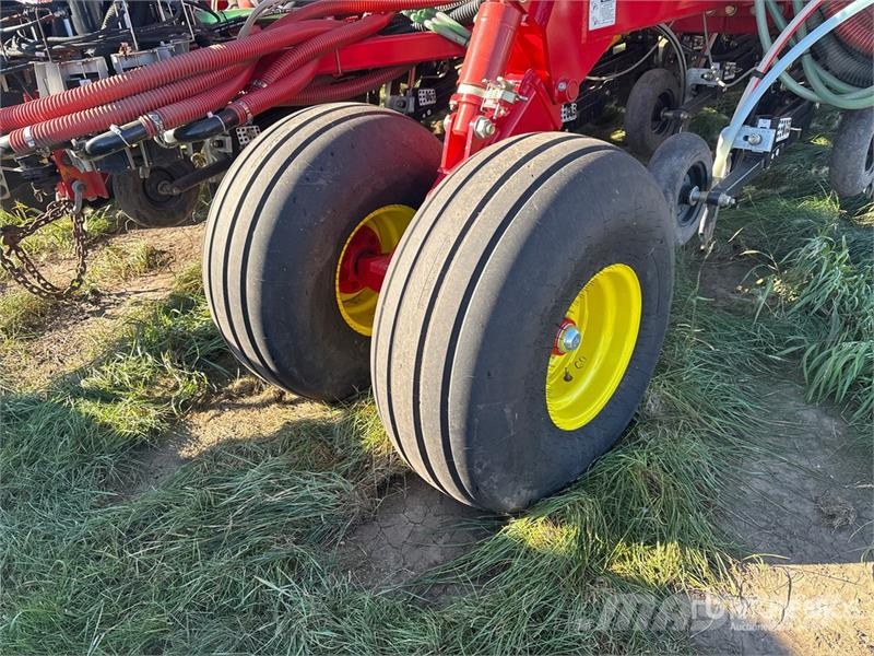 Bourgault 3335-76PHD 76 ft Air Drill 드릴