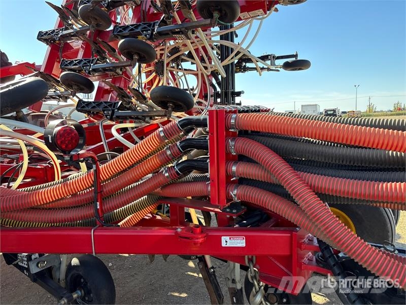 Bourgault 3335-76PHD 76 ft Air Drill Sembradoras