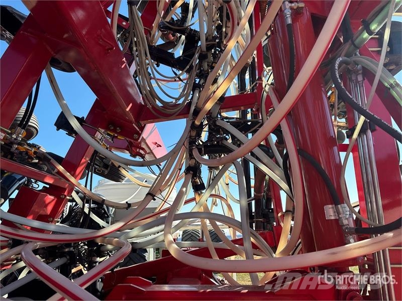 Bourgault 3335-76PHD 76 ft Air Drill 드릴