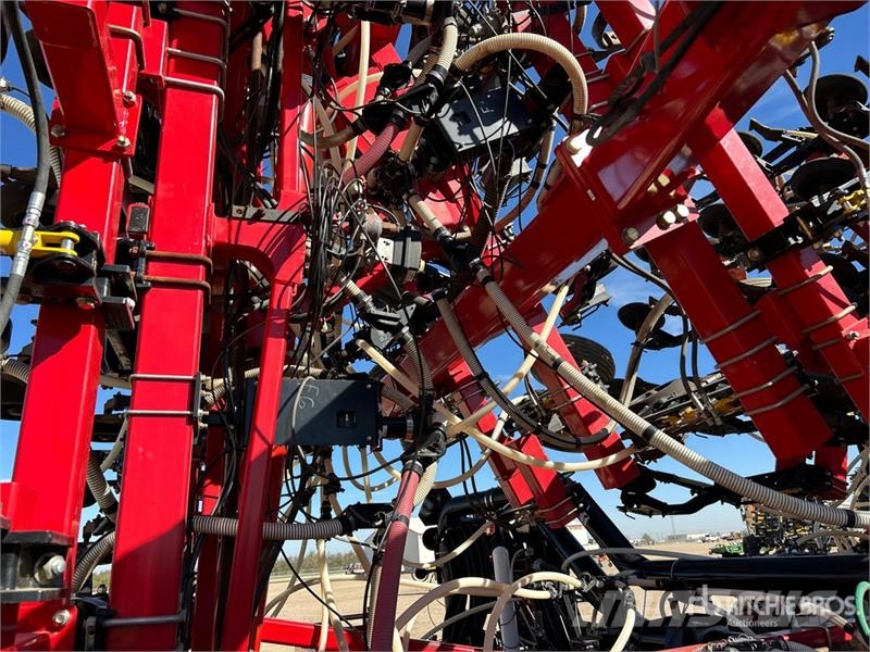 Bourgault 3335 QDA 66 ft Air Drill Perfuradoras