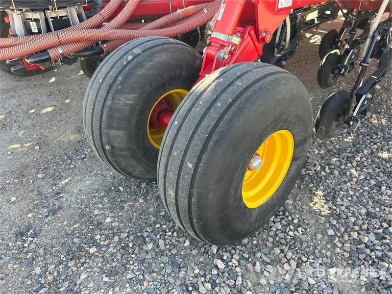 Bourgault 3335 QDA 66 ft Air Drill Perfuradoras