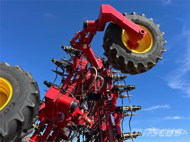 Bourgault 3335 QDA 66 ft Air Drill Perfuradoras