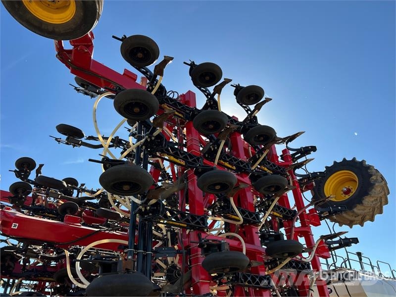 Bourgault 3335 QDA 66 ft Air Drill Perfuradoras