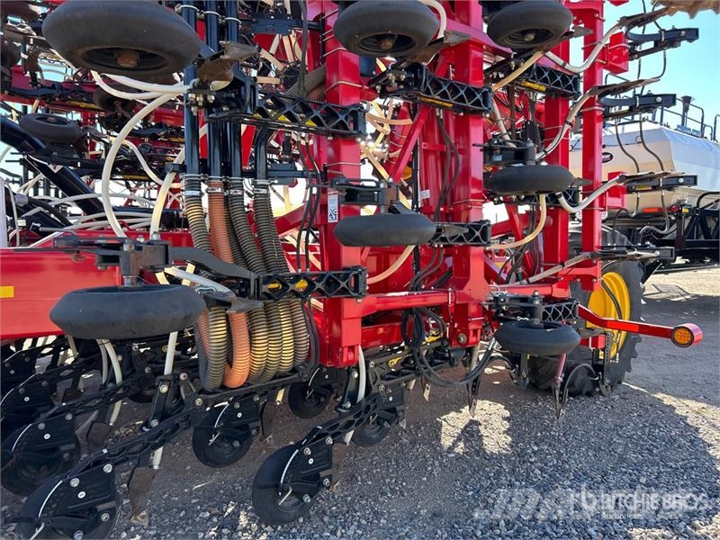 Bourgault 3335 QDA 66 ft Air Drill Perfuradoras