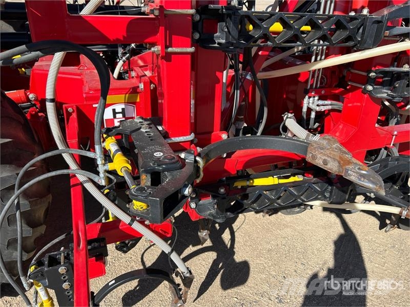 Bourgault 3335 QDA 66 ft Air Drill Perfuradoras